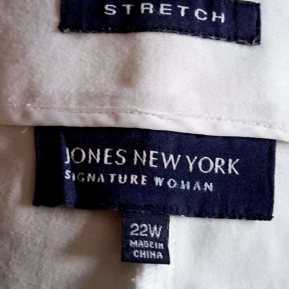 JONES NEW YORK Plus Size Crop Pants Cotton Blend Stretch Size 22W - Picture 2 of 2